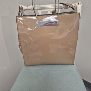 Elegant Tan Patent Leather Tote Bag